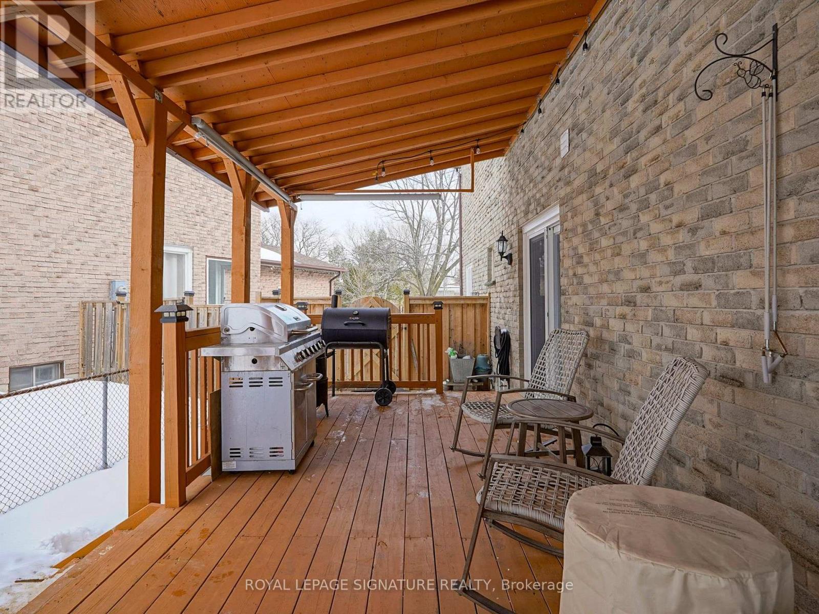 4 Fieldview Crescent, Markham (Milliken Mills West), Ontario  L3R 3H7 - Photo 41 - N12850900