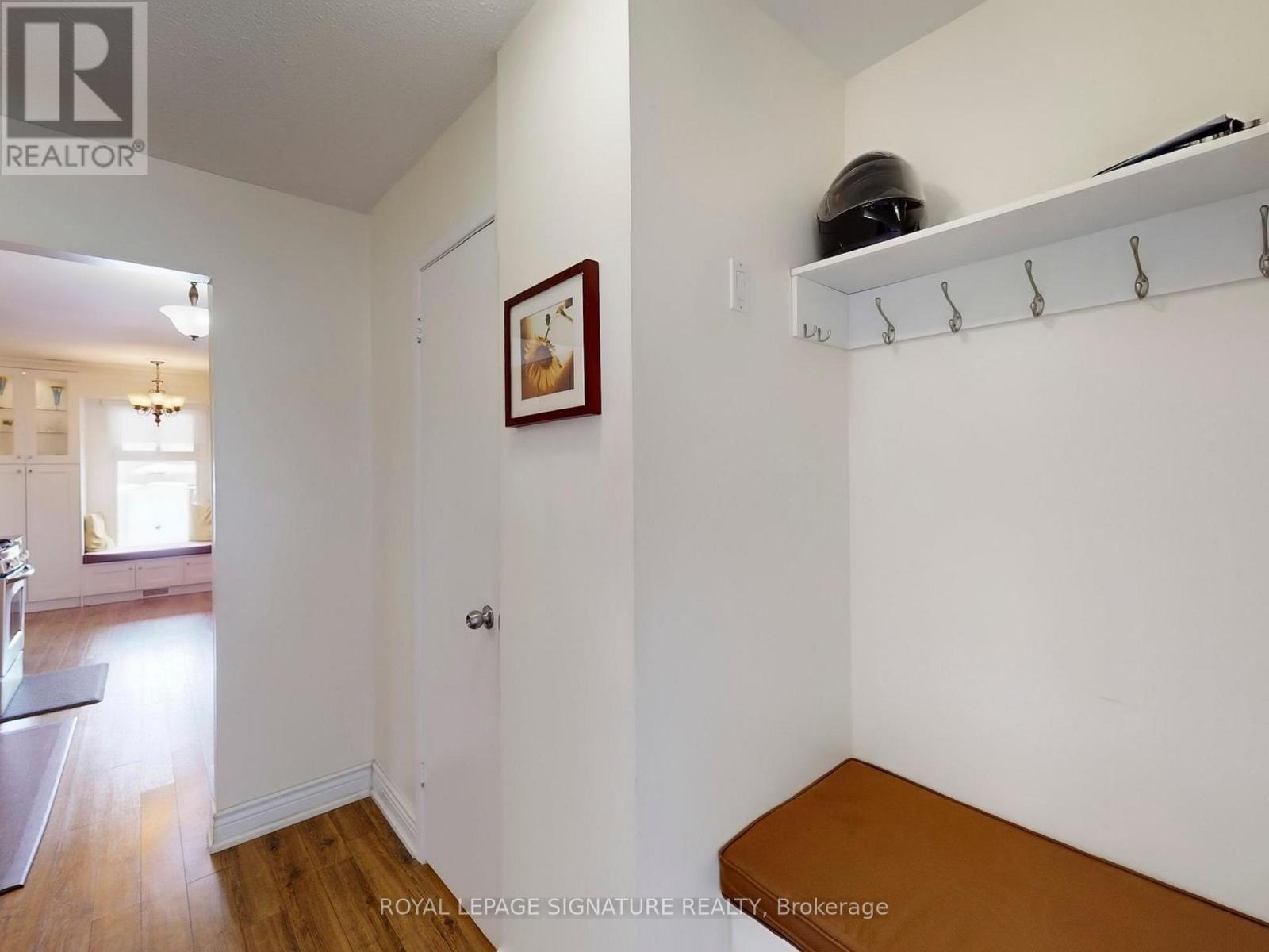 4 Fieldview Crescent, Markham (Milliken Mills West), Ontario  L3R 3H7 - Photo 5 - N12850900