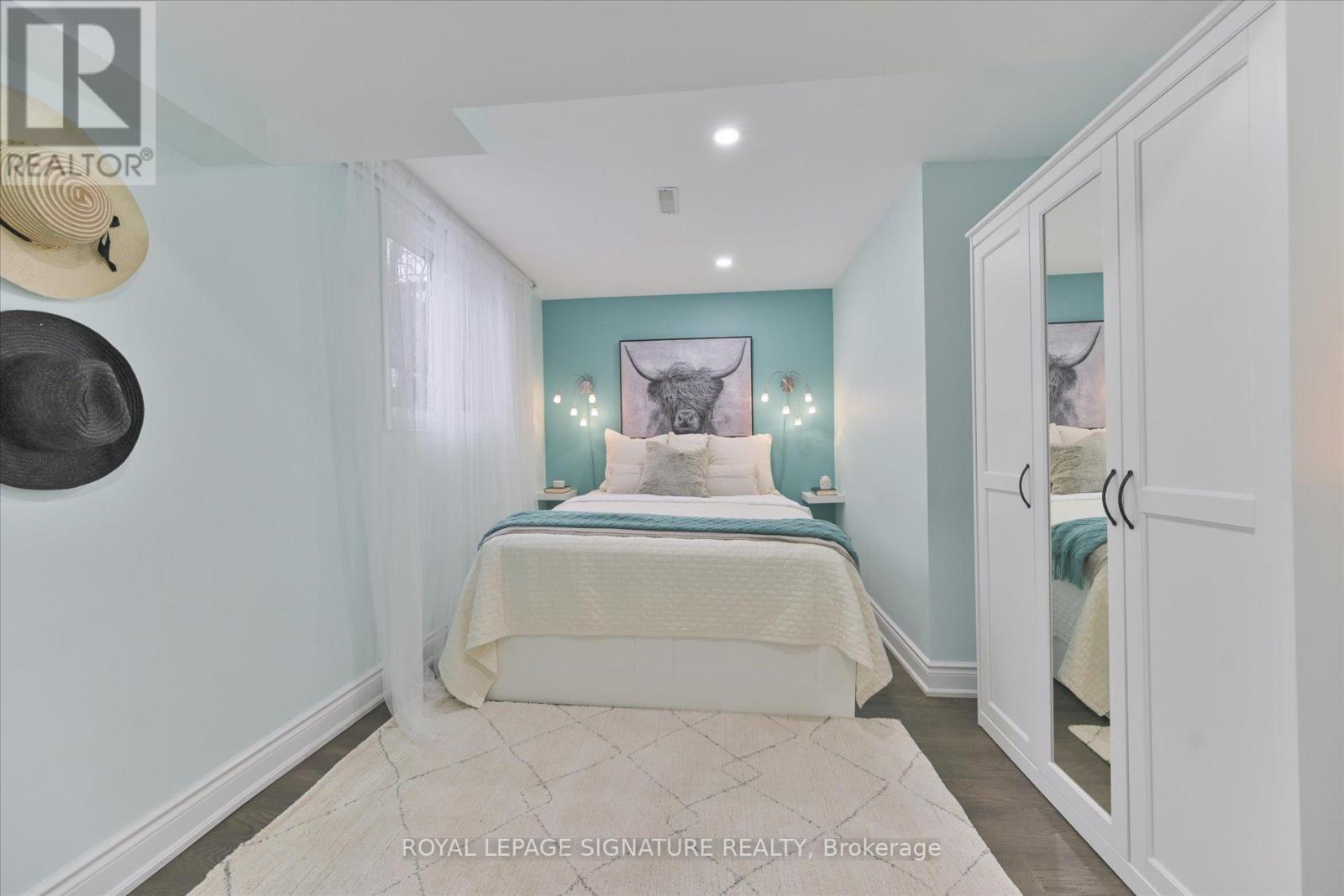 50 Eleanor Circle, Richmond Hill, Ontario  L4C 6K7 - Photo 31 - N12850906