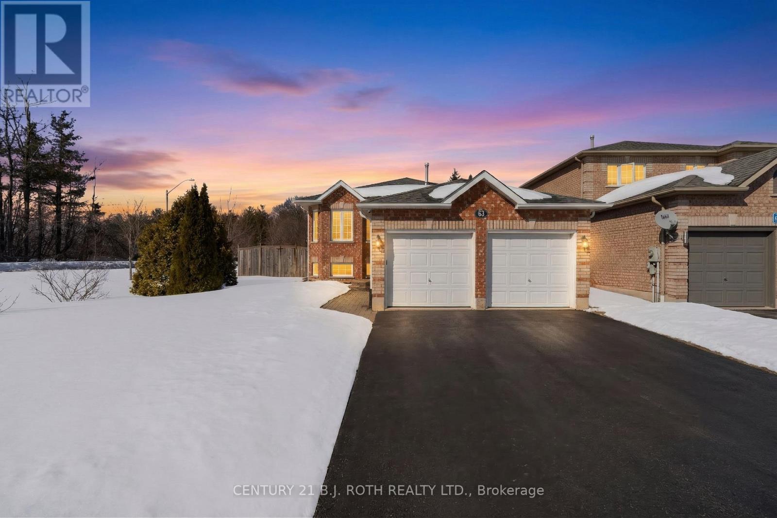 63 Kenwell Crescent, Barrie (Holly), Ontario  L4N 0A3 - Photo 1 - S12850828