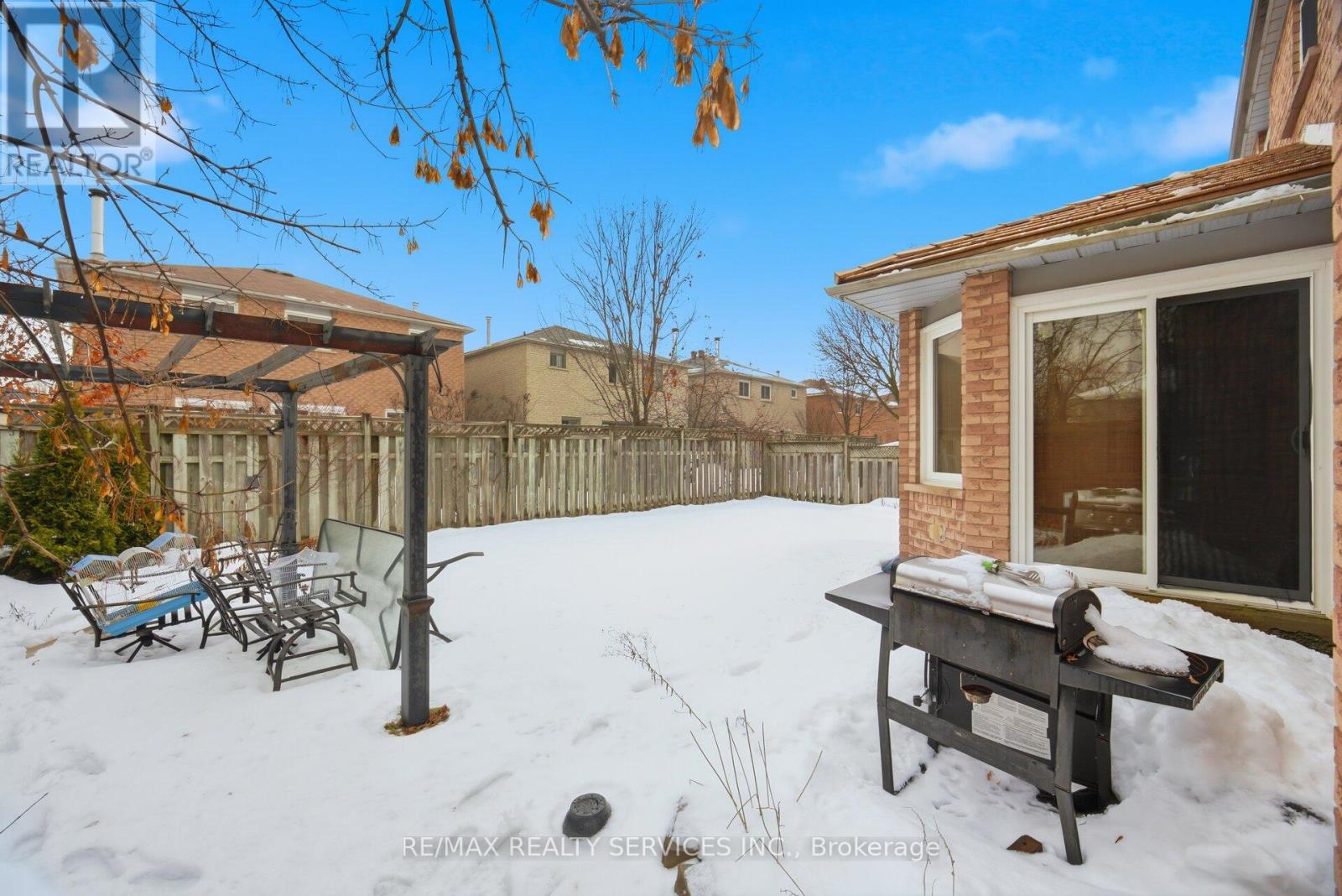 514 Grove Street E, Barrie, Ontario  L4M 5Z2 - Photo 49 - S12850874