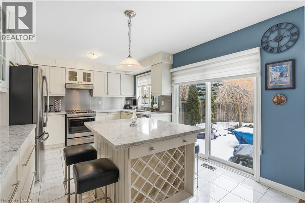 2505 Valleyridge Drive, Oakville, Ontario  L6M 5H3 - Photo 8 - 40810040