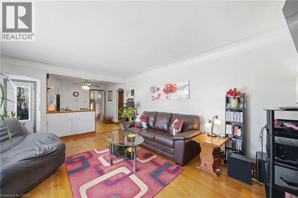 763 Upper Ottawa Street, Hamilton, Ontario  L8T 3T8 - Photo 4 - 40809836