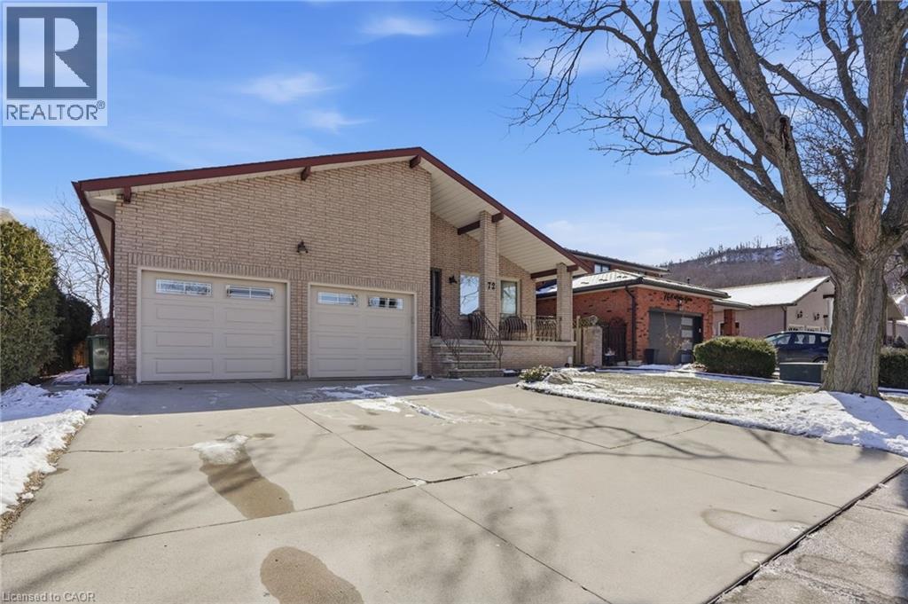 72 Oakridge Drive, Stoney Creek, Ontario  L8G 2T6 - Photo 1 - 40809808