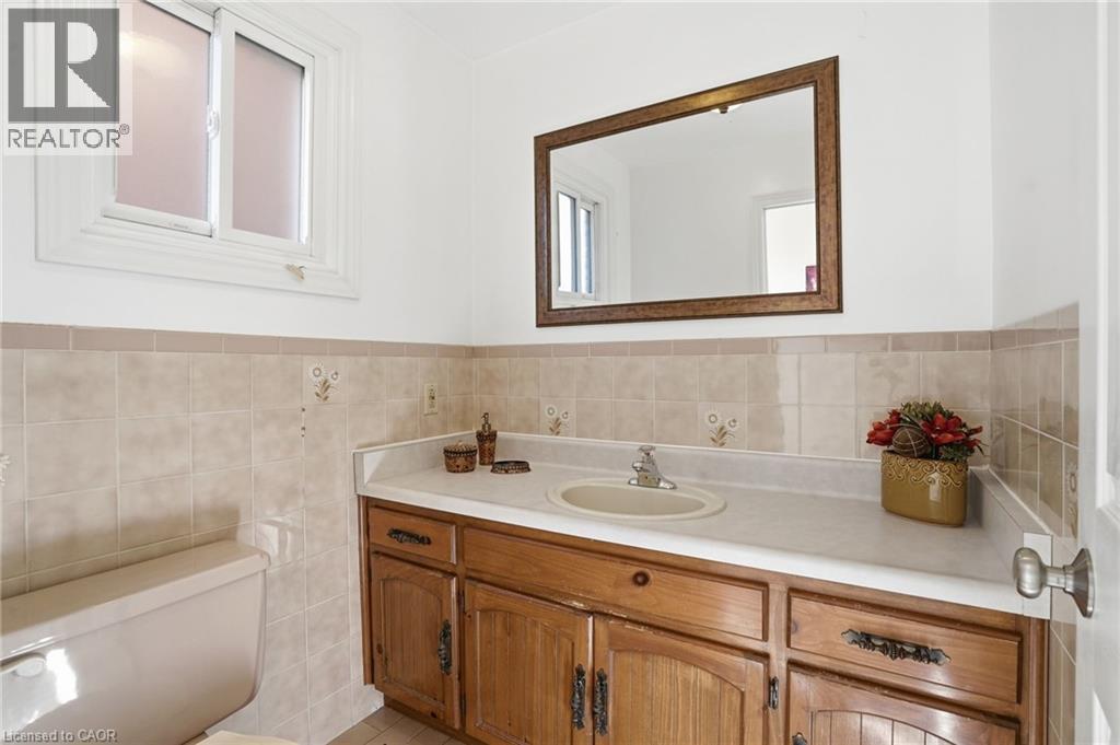 72 Oakridge Drive, Stoney Creek, Ontario  L8G 2T6 - Photo 22 - 40809808