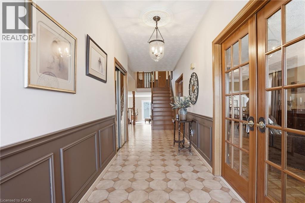 72 Oakridge Drive, Stoney Creek, Ontario  L8G 2T6 - Photo 5 - 40809808