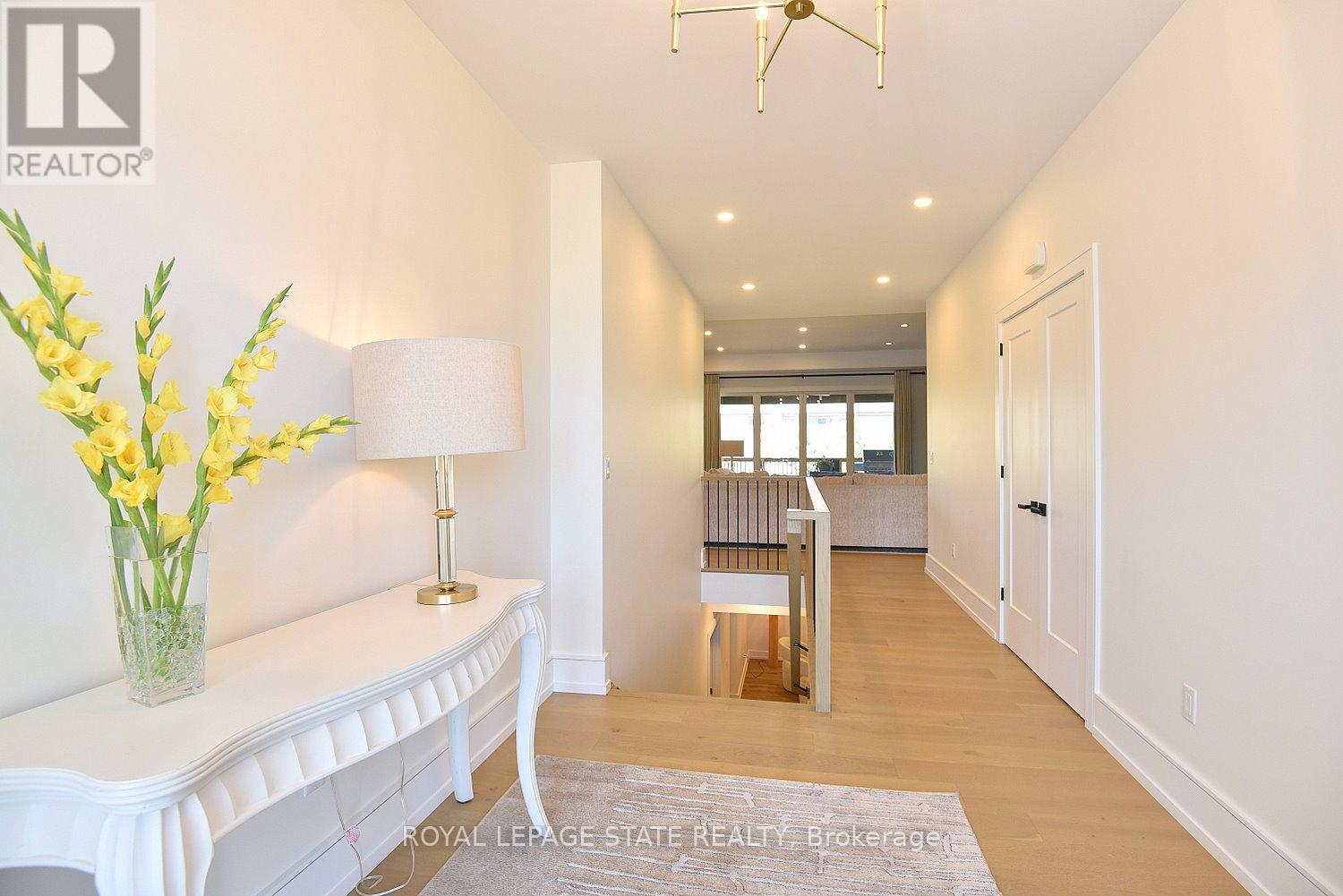 3642 Vosburgh Place, Lincoln, Ontario  L0R 1G0 - Photo 2 - X12789202