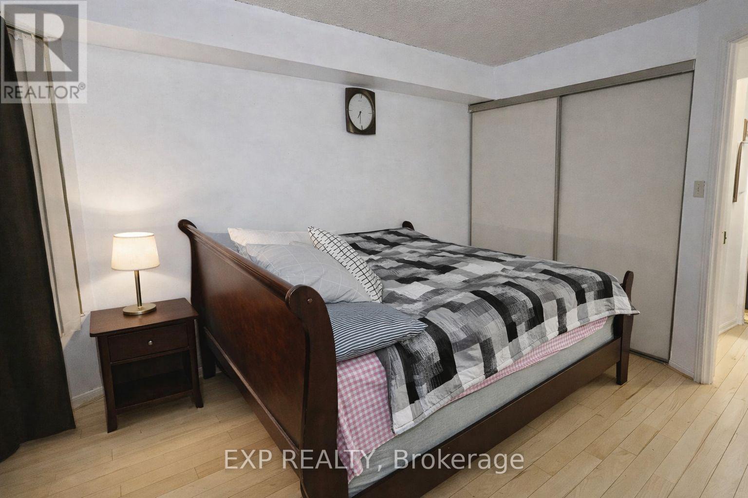 106 - 50 Kingsbridge Garden Circle, Mississauga, Ontario  L5R 1Y2 - Photo 11 - W12850712