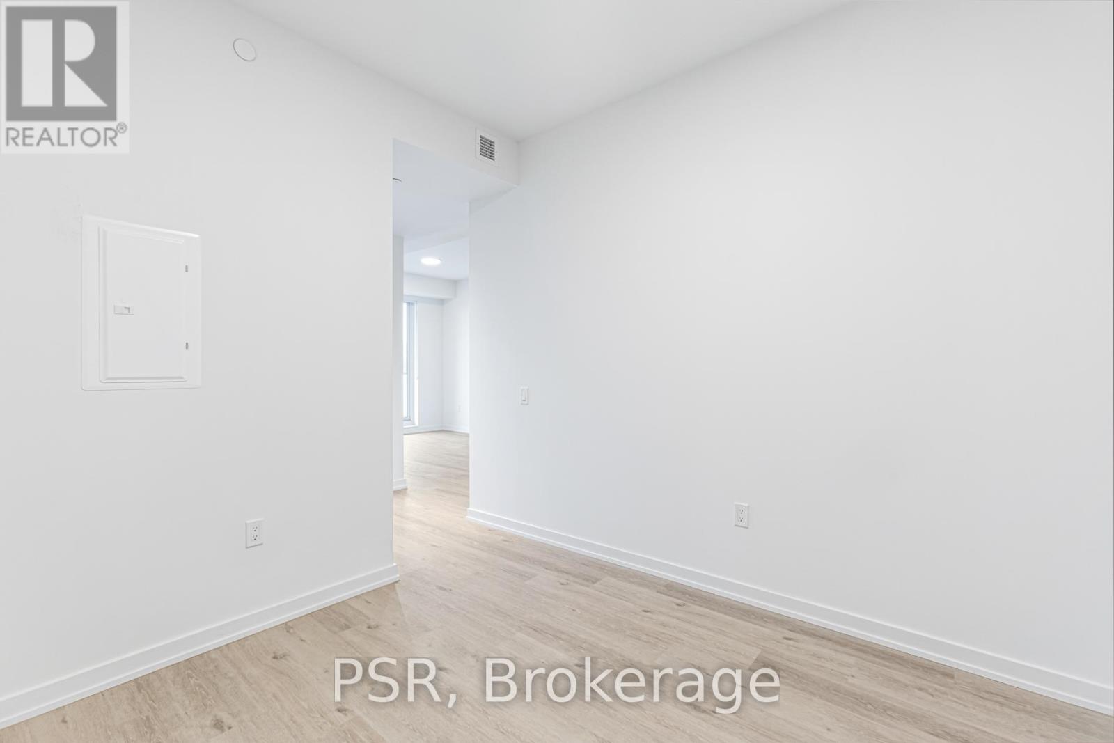 714 - 4365 Bloor Street W, Toronto, Ontario  M9C 1R3 - Photo 14 - W12850778