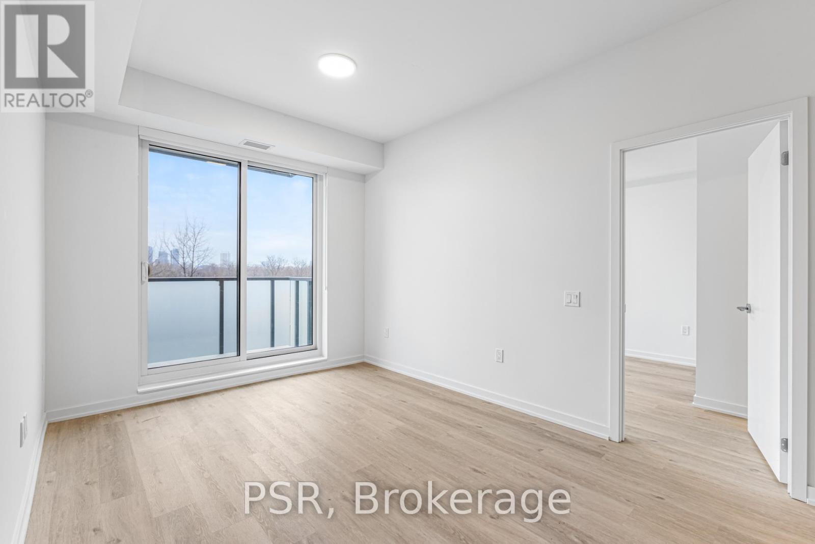 714 - 4365 Bloor Street W, Toronto, Ontario  M9C 1R3 - Photo 4 - W12850778