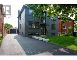 UPPER - 34 ROBINDALE AVENUE, Toronto, Ontario