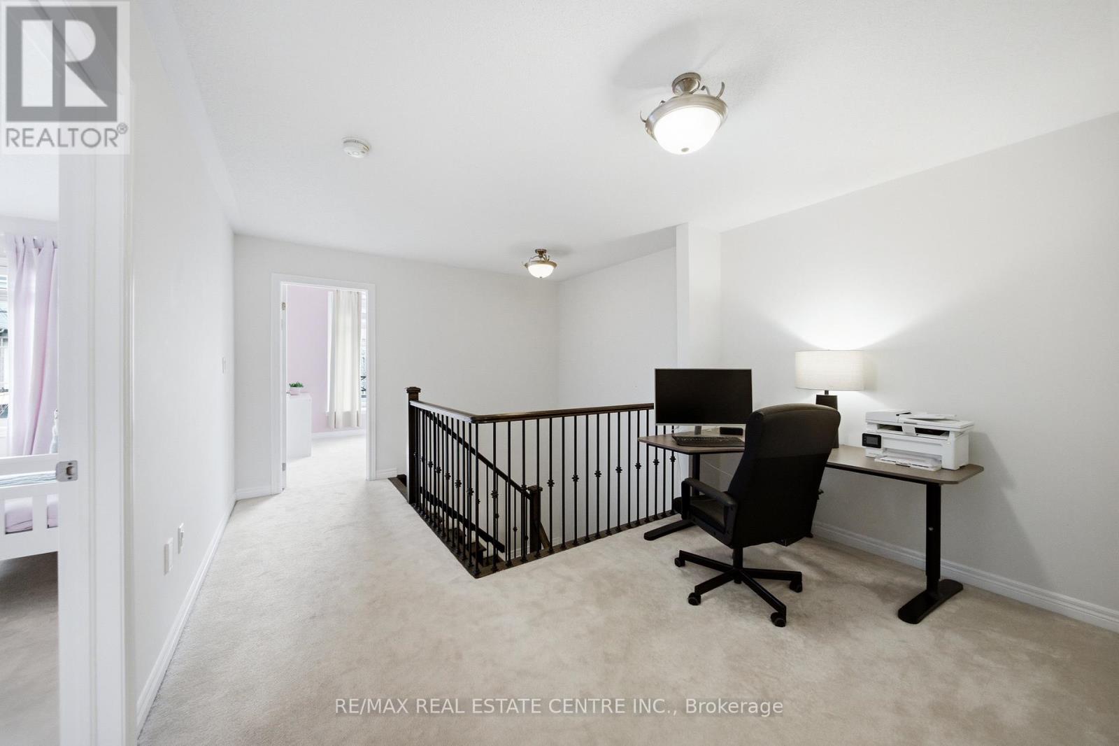 2466 Village Common, Oakville, Ontario  L6M 0S2 - Photo 29 - W12850788