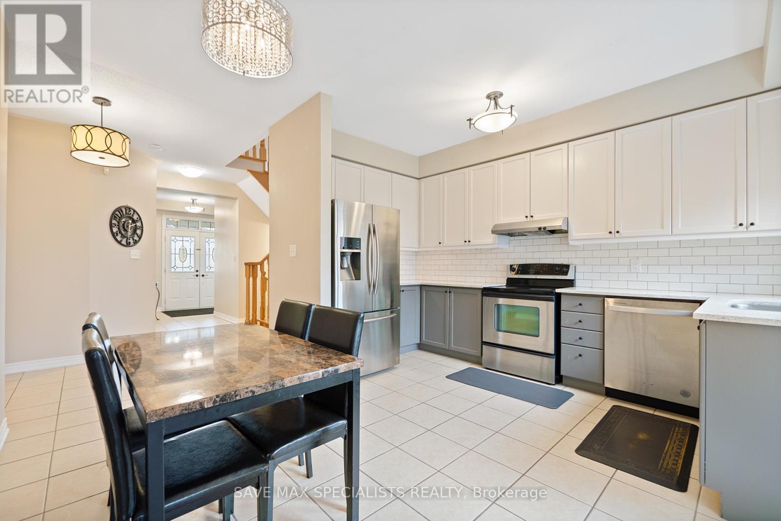 1099 Costigan Road, Milton, Ontario  L9T 6N9 - Photo 15 - W12850872