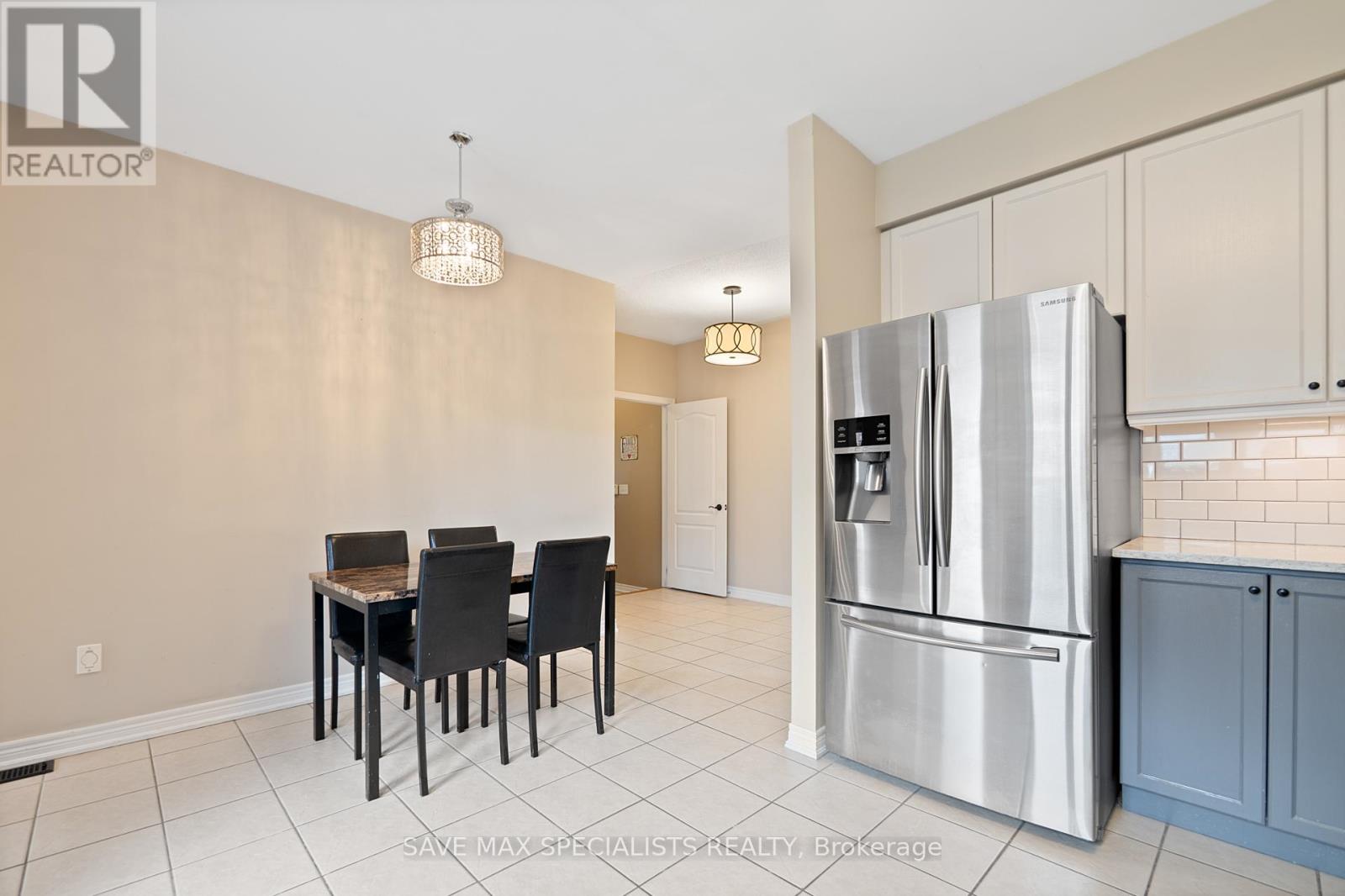 1099 Costigan Road, Milton, Ontario  L9T 6N9 - Photo 20 - W12850872