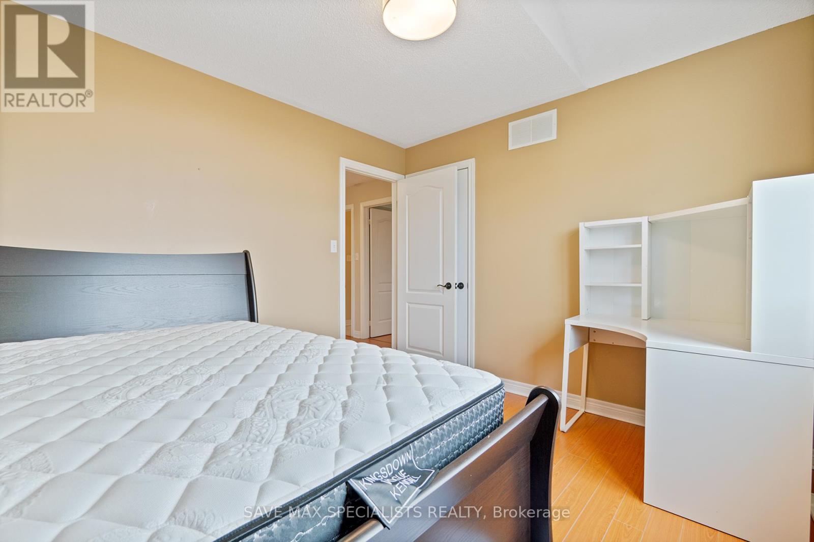 1099 Costigan Road, Milton, Ontario  L9T 6N9 - Photo 34 - W12850872