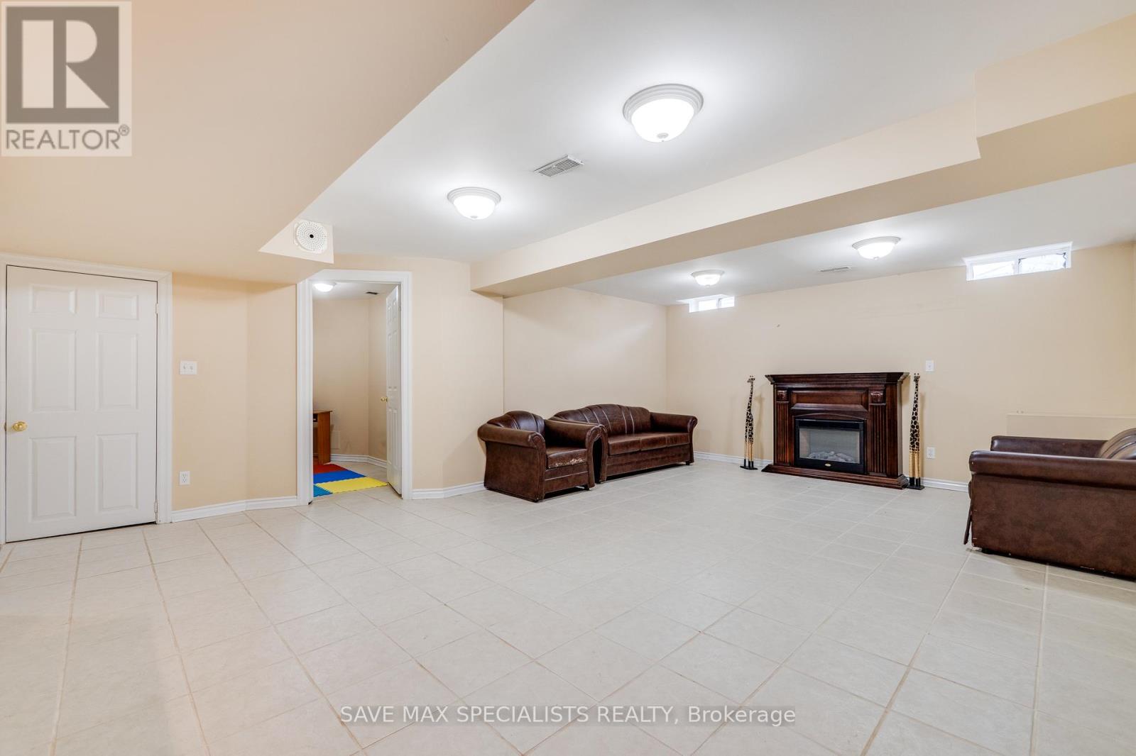 1099 Costigan Road, Milton, Ontario  L9T 6N9 - Photo 41 - W12850872