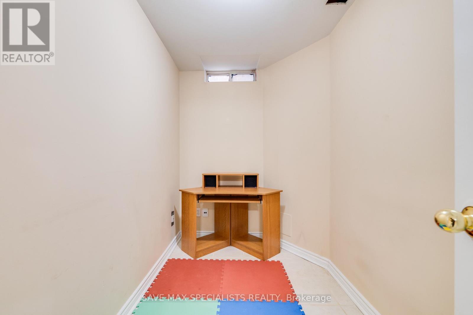 1099 Costigan Road, Milton, Ontario  L9T 6N9 - Photo 44 - W12850872