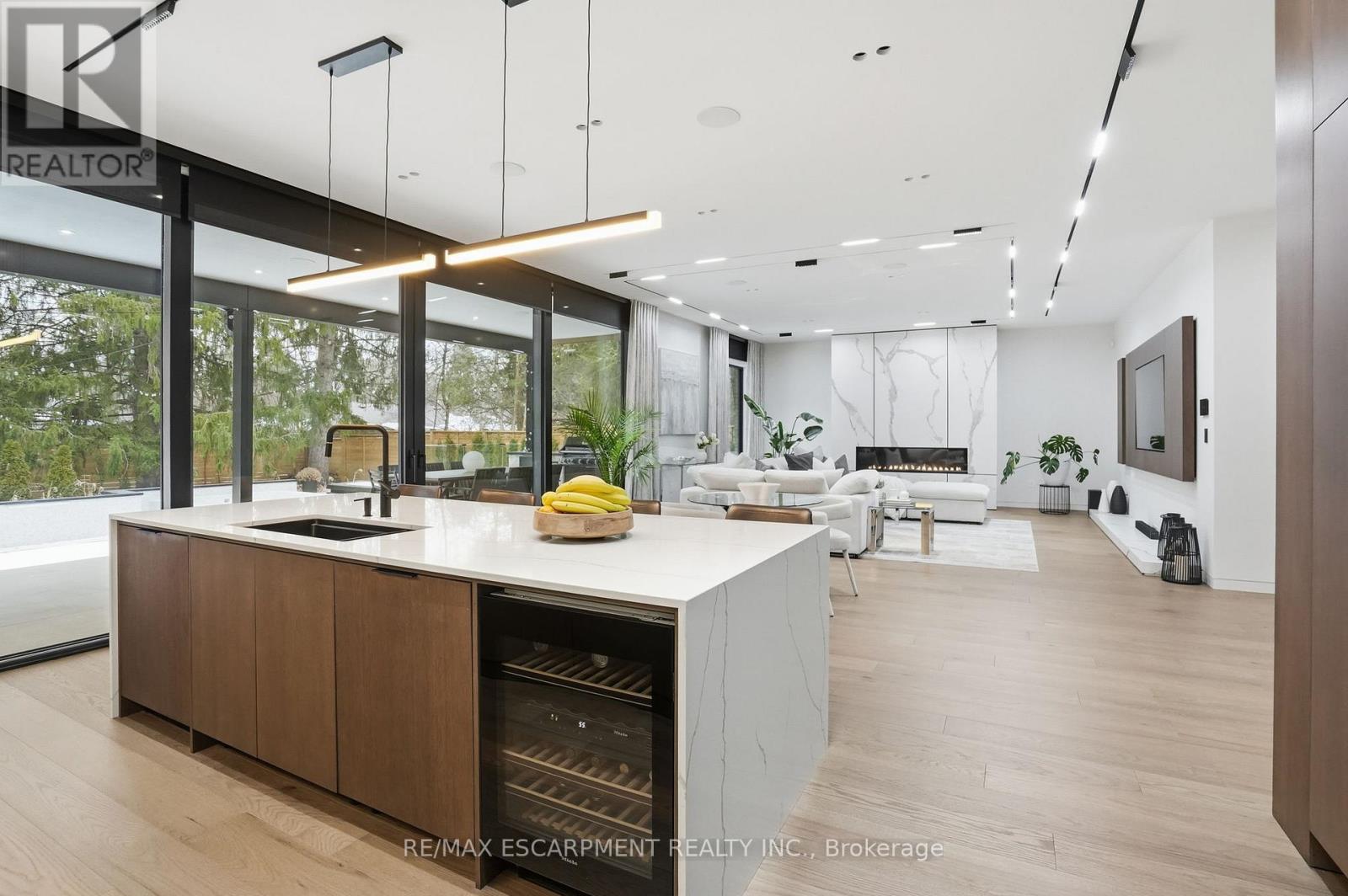 1441 Lochlin Trail, Mississauga (Mineola), Ontario  L5G 3V5 - Photo 14 - W12850876