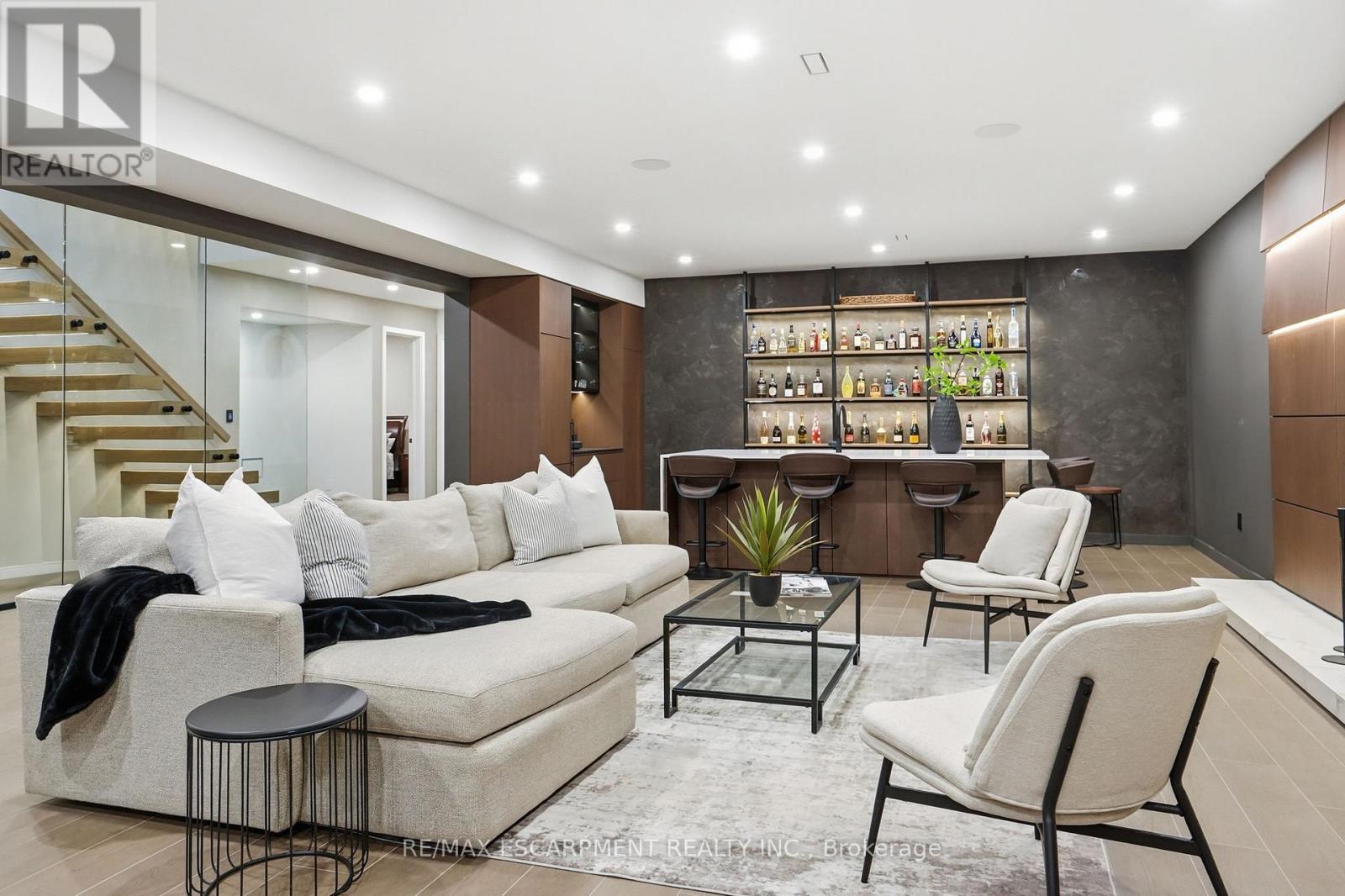 1441 Lochlin Trail, Mississauga (Mineola), Ontario  L5G 3V5 - Photo 37 - W12850876