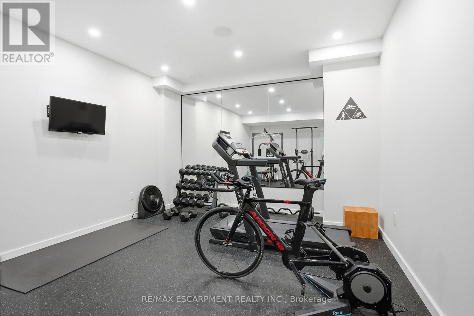 1441 Lochlin Trail, Mississauga (Mineola), Ontario  L5G 3V5 - Photo 41 - W12850876