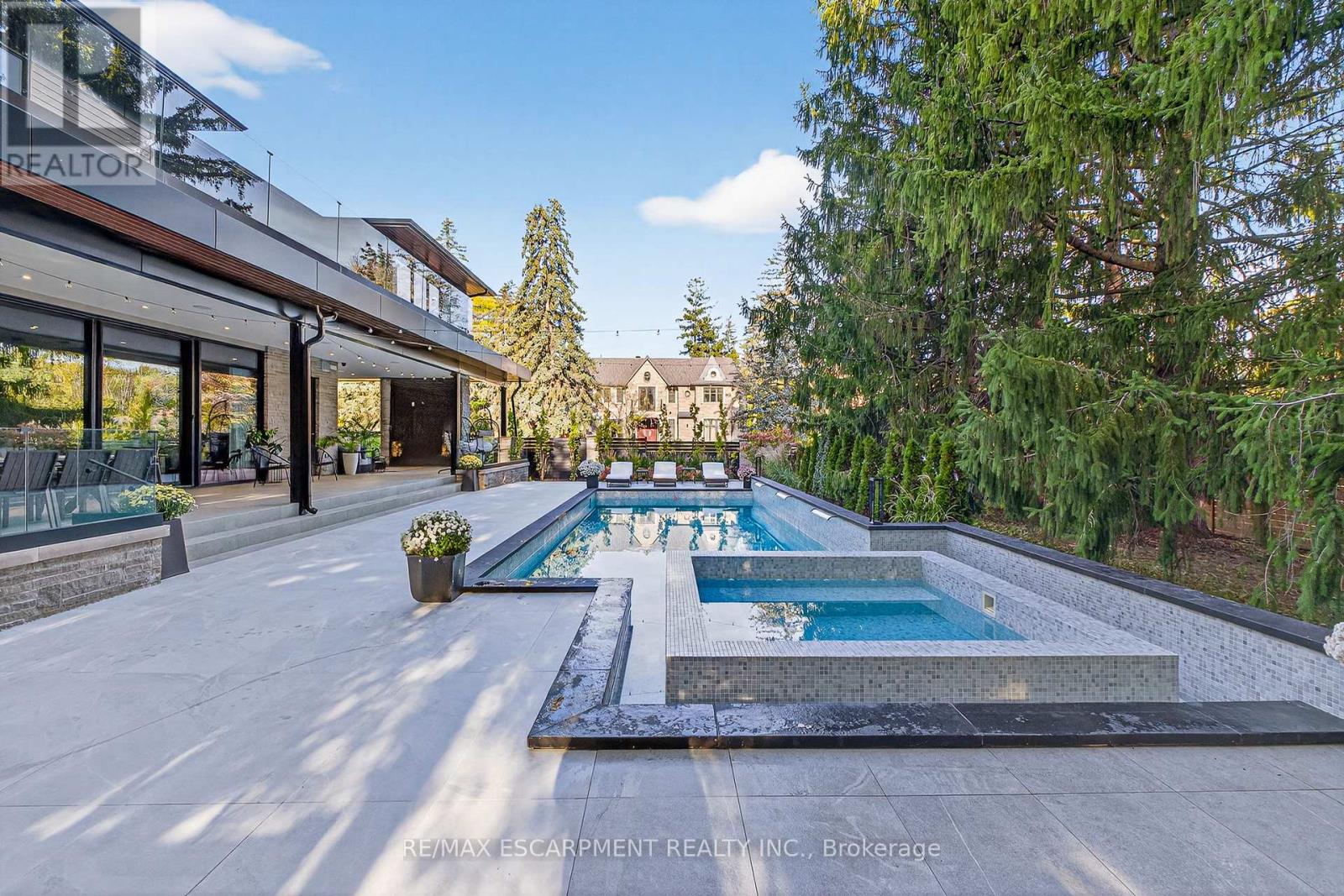 1441 Lochlin Trail, Mississauga (Mineola), Ontario  L5G 3V5 - Photo 44 - W12850876