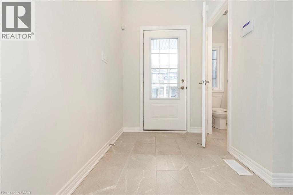 3 Linden Park Lane, Hamilton, Ontario  L9A 1Y1 - Photo 3 - 40807334