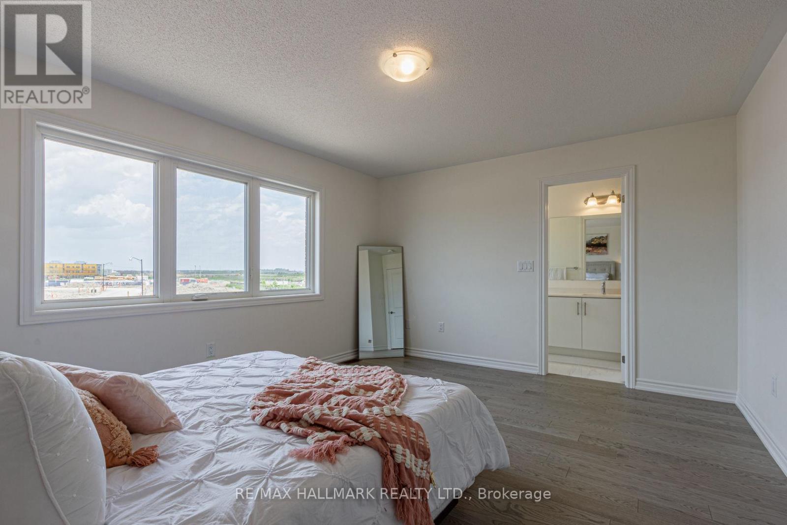 342 Thimbleweed Court, Milton, Ontario  L9E 1T2 - Photo 17 - W12850914