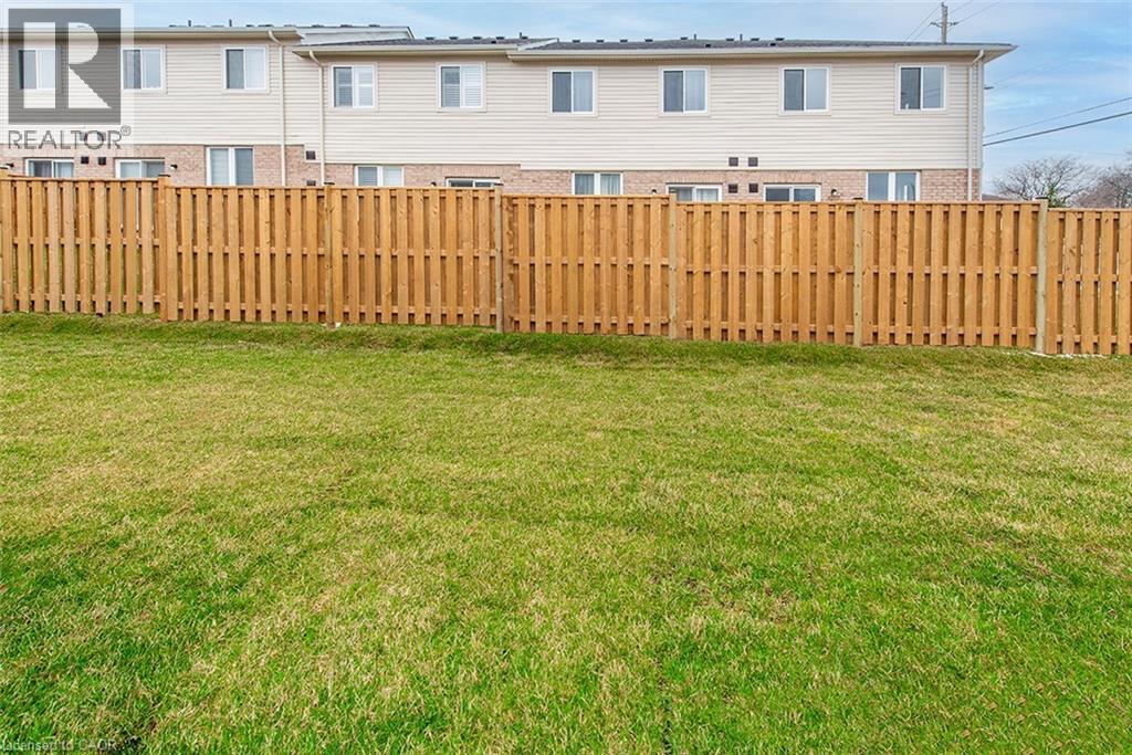 3 Linden Park Lane, Hamilton, Ontario  L9A 1Y1 - Photo 36 - 40807334