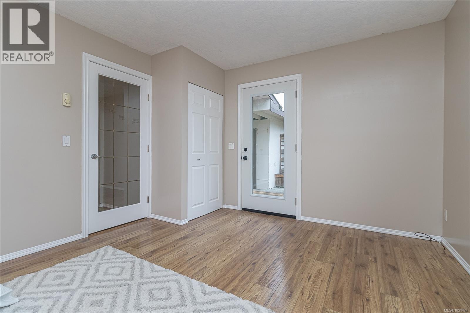 2365 Lovell Ave, Sidney, British Columbia  V8L 2J5 - Photo 18 - 1021474