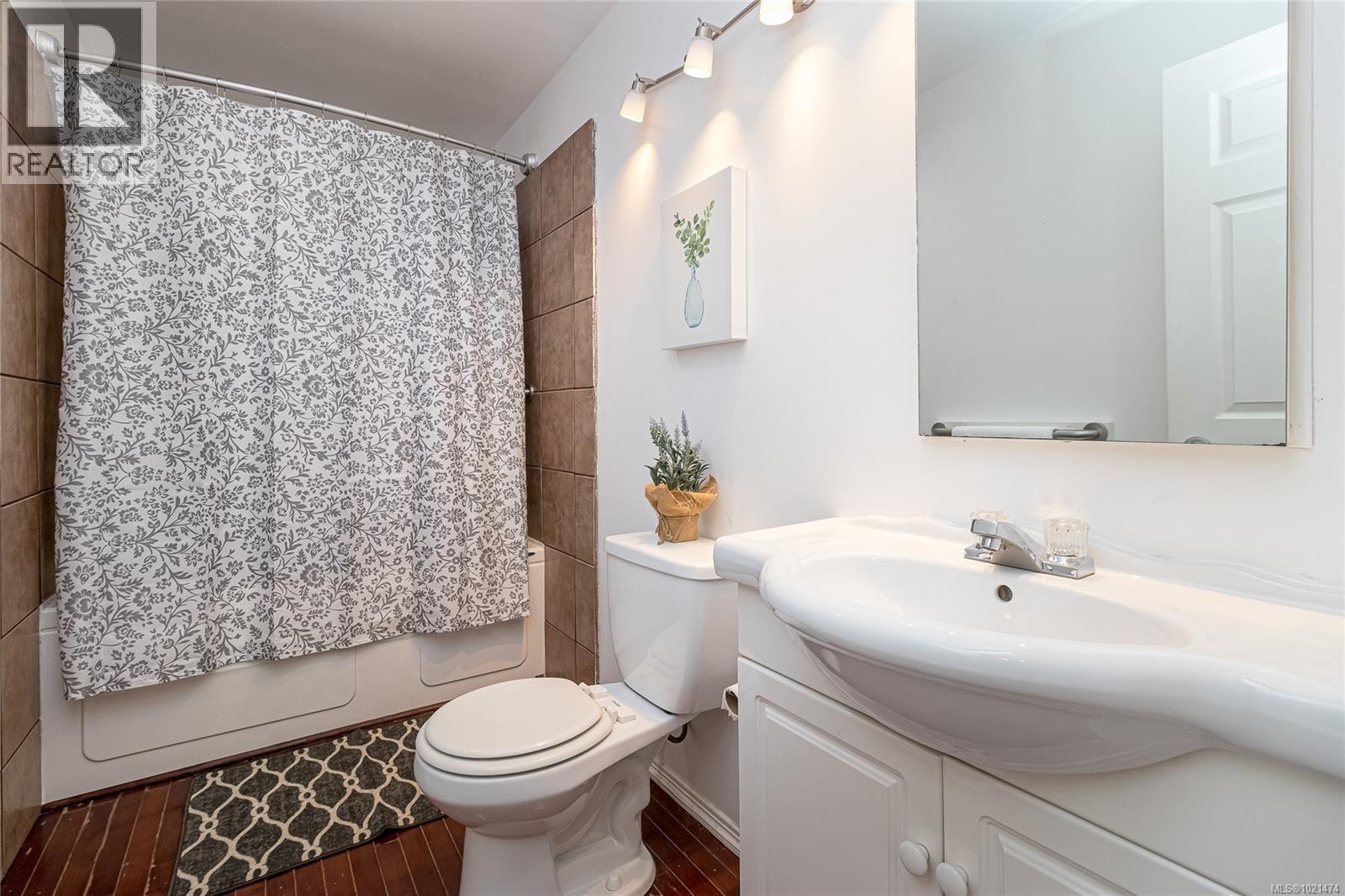 2365 Lovell Ave, Sidney, British Columbia  V8L 2J5 - Photo 19 - 1021474