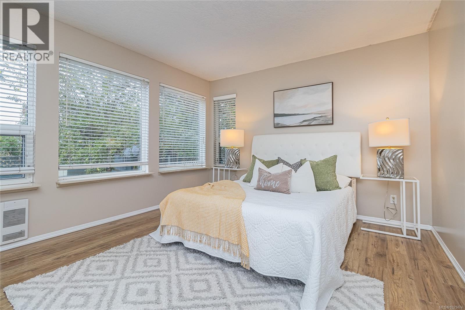 2365 Lovell Ave, Sidney, British Columbia  V8L 2J5 - Photo 17 - 1021474