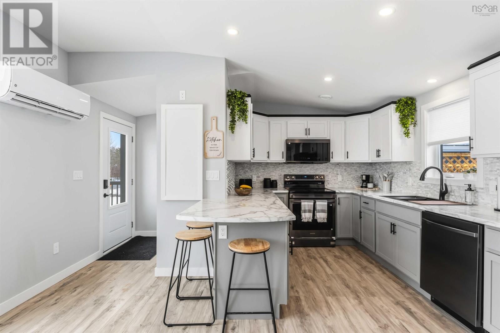 326 Nichols Avenue, North Kentville, Nova Scotia  B4N 3V7 - Photo 6 - 202603740