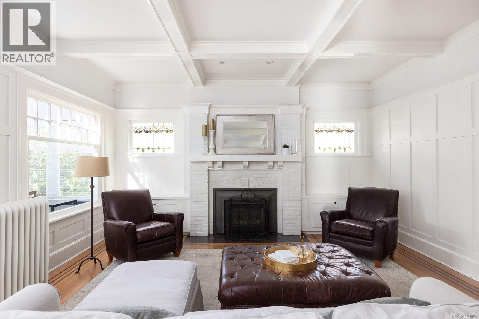 1175 St. Patrick St, Oak Bay, British Columbia  V8S 4Y3 - Photo 5 - 1025095