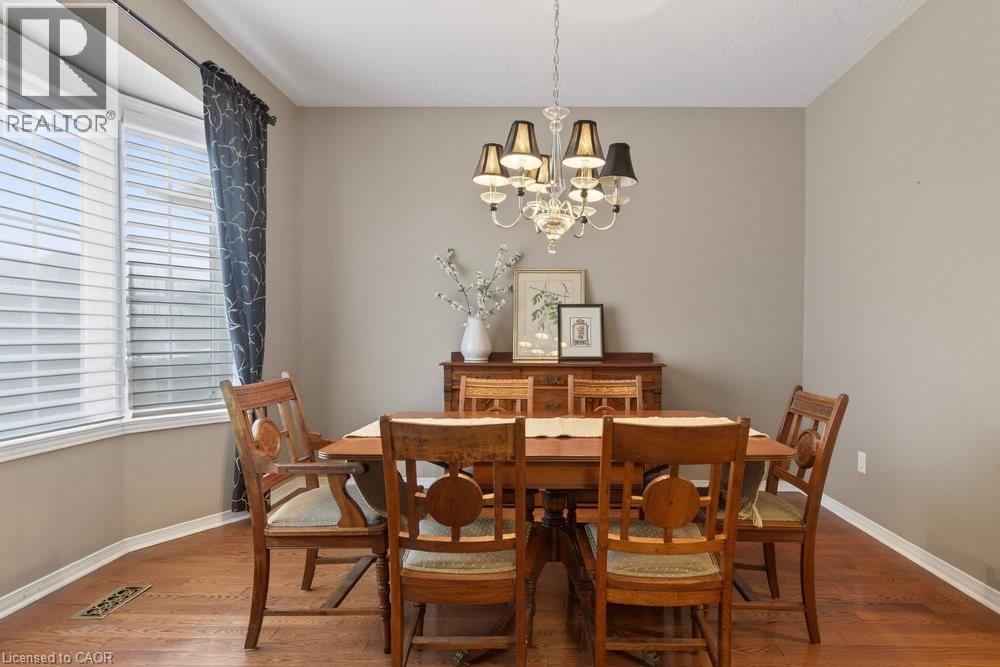 37 Garth Trails Crescent, Hamilton, Ontario  L9B 2X1 - Photo 6 - 40809831