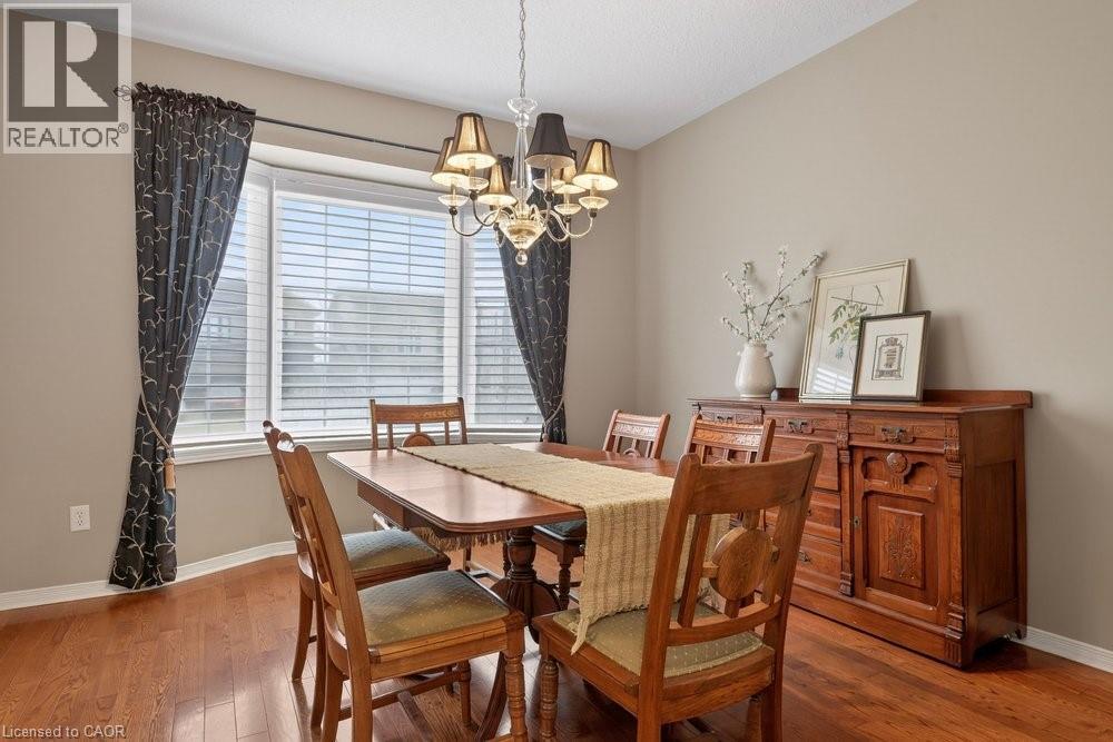 37 Garth Trails Crescent, Hamilton, Ontario  L9B 2X1 - Photo 9 - 40809831