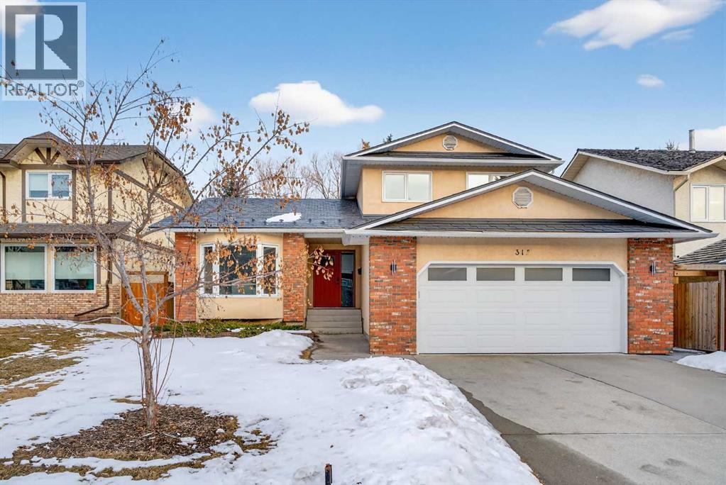 315 Woodhaven Place Sw, Calgary, Alberta  T2W 5P4 - Photo 2 - A2289181