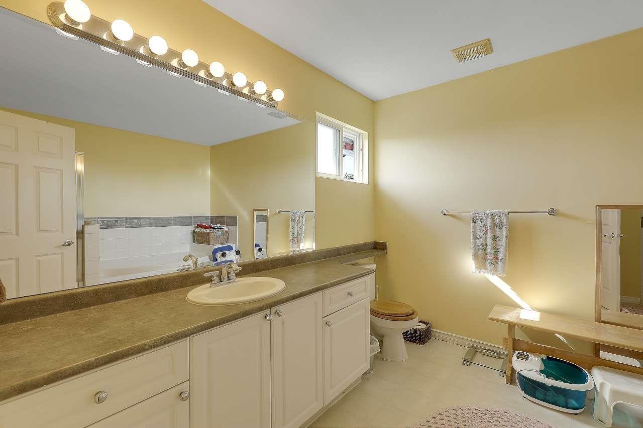 20526 66a Avenue, Langley, British Columbia  V2Y 2X8 - Photo 19 - R3046083