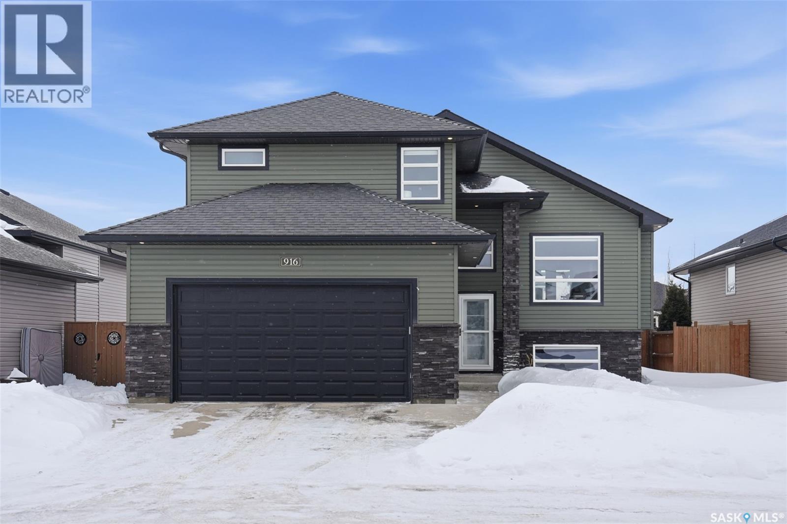 916 Stony CRESCENT, martensville, Saskatchewan