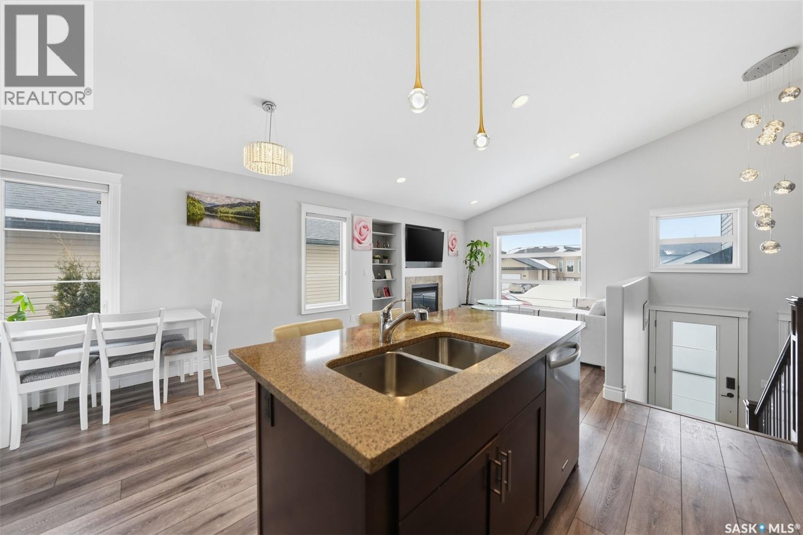 916 Stony Crescent, Martensville, Saskatchewan  S0K 2T1 - Photo 15 - SK029757