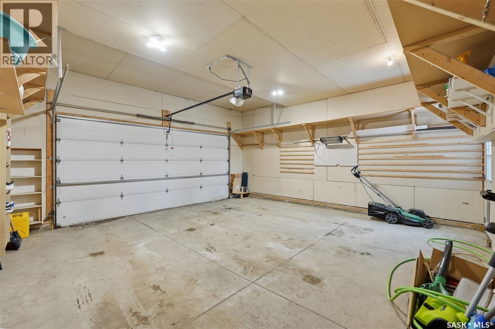 916 Stony Crescent, Martensville, Saskatchewan  S0K 2T1 - Photo 30 - SK029757