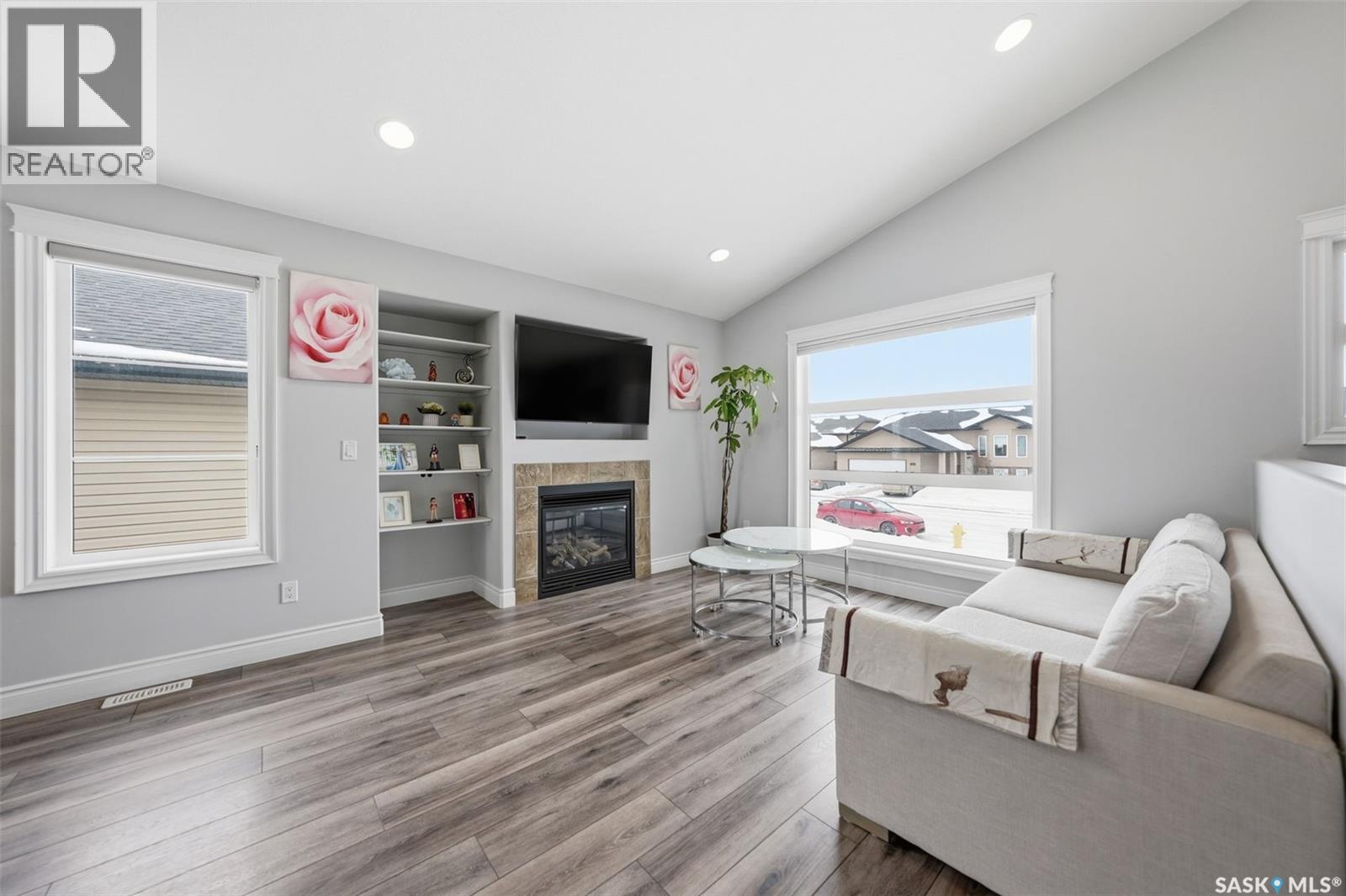 916 Stony Crescent, Martensville, Saskatchewan  S0K 2T1 - Photo 7 - SK029757