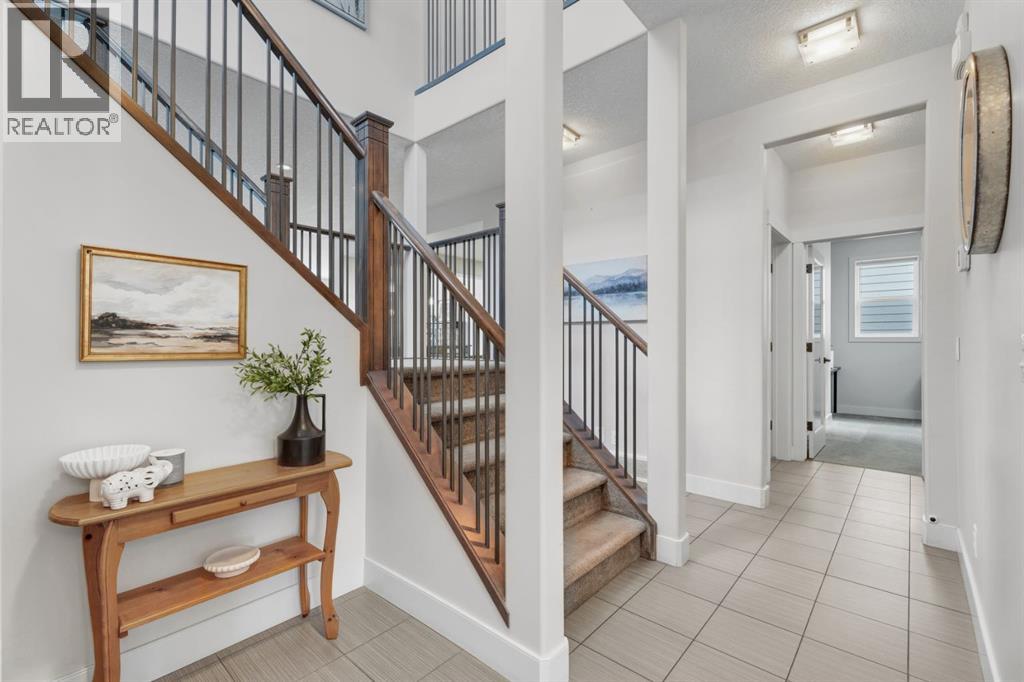 95 Mahogany Manor Se, Calgary, Alberta  T3M 0Y2 - Photo 5 - A2289615