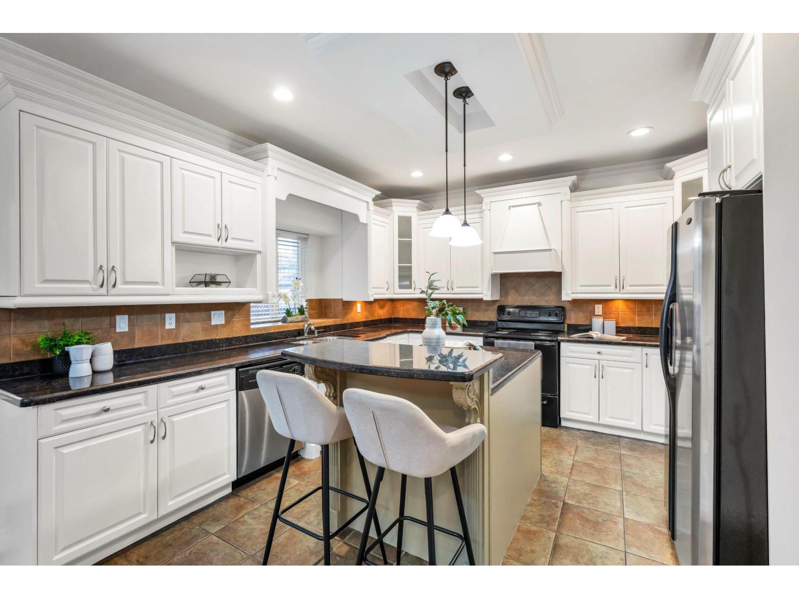 7599 149 Street, Surrey, British Columbia  V3S 0V1 - Photo 9 - R3096345