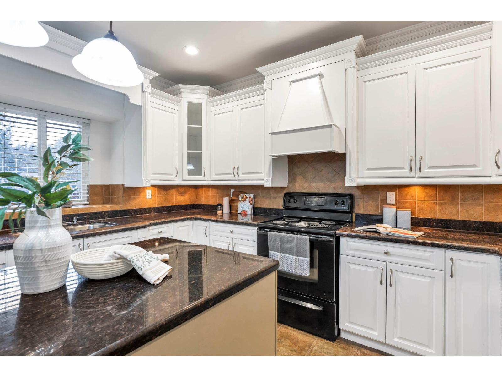 7599 149 Street, Surrey, British Columbia  V3S 0V1 - Photo 10 - R3096345