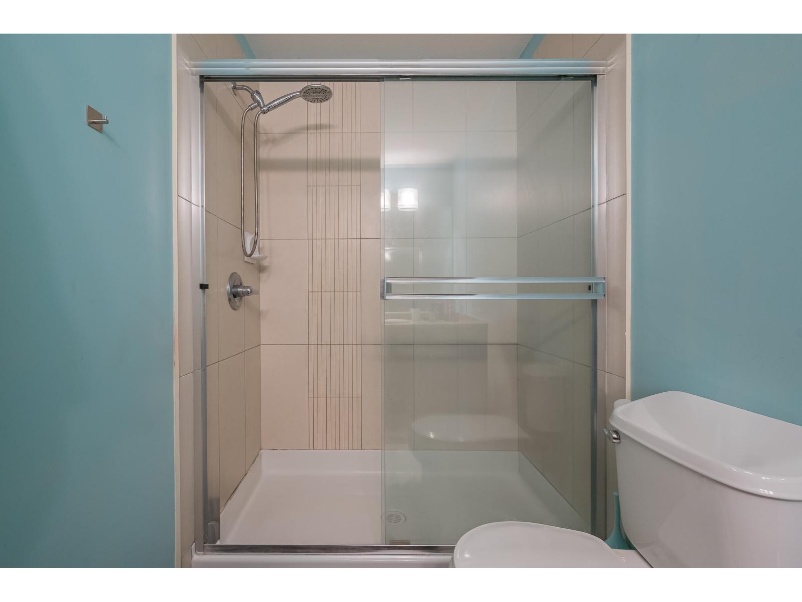 204 33328 E Bourquin Crescent, Abbotsford, British Columbia  V2S 1Y1 - Photo 21 - R3096605