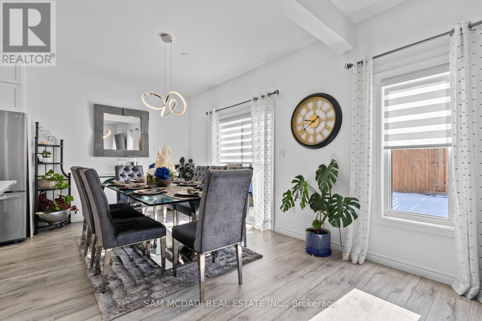 2743 Oriole Drive, London South, Ontario  N6M 1E7 - Photo 14 - X12850688