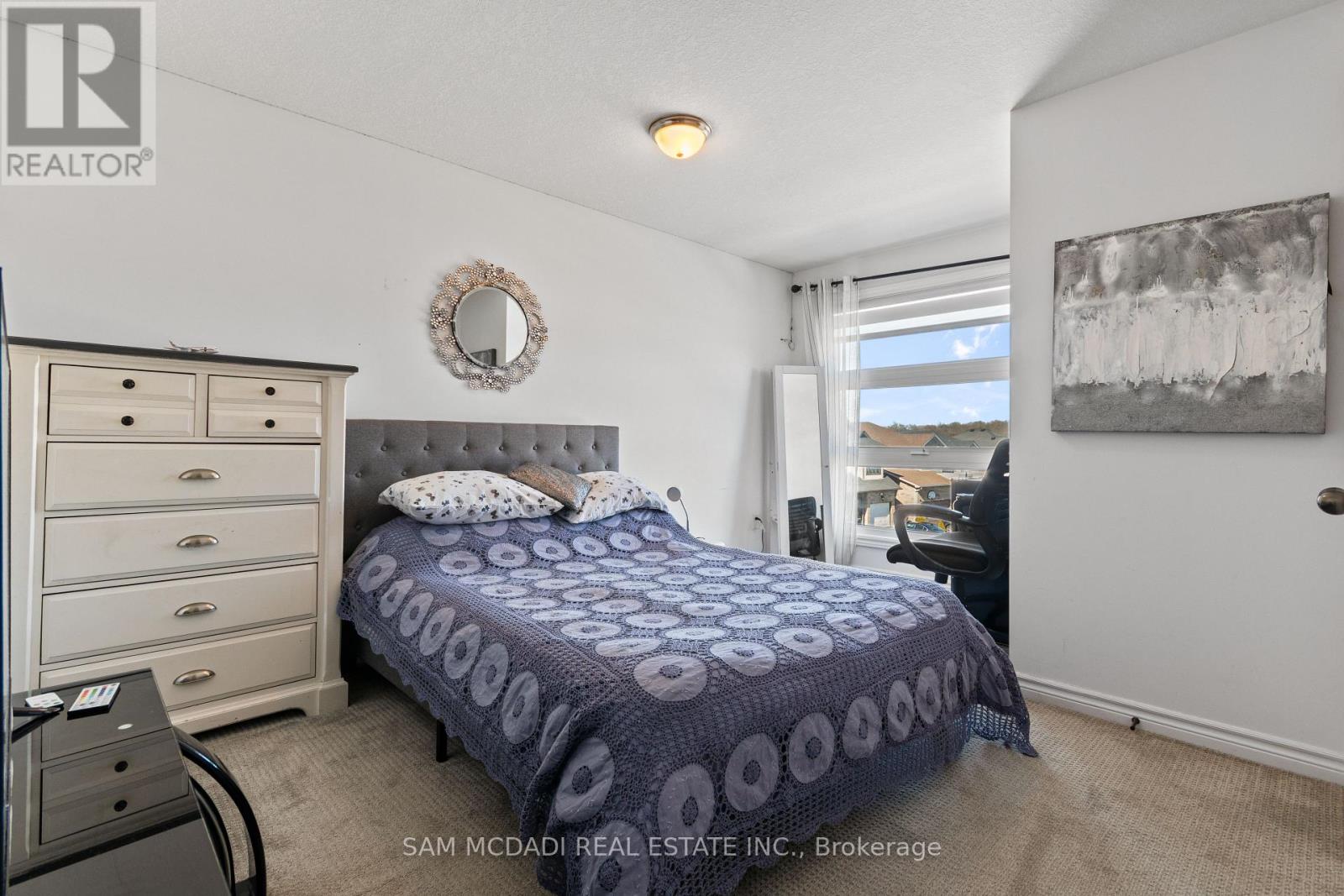 2743 Oriole Drive, London South, Ontario  N6M 1E7 - Photo 23 - X12850688