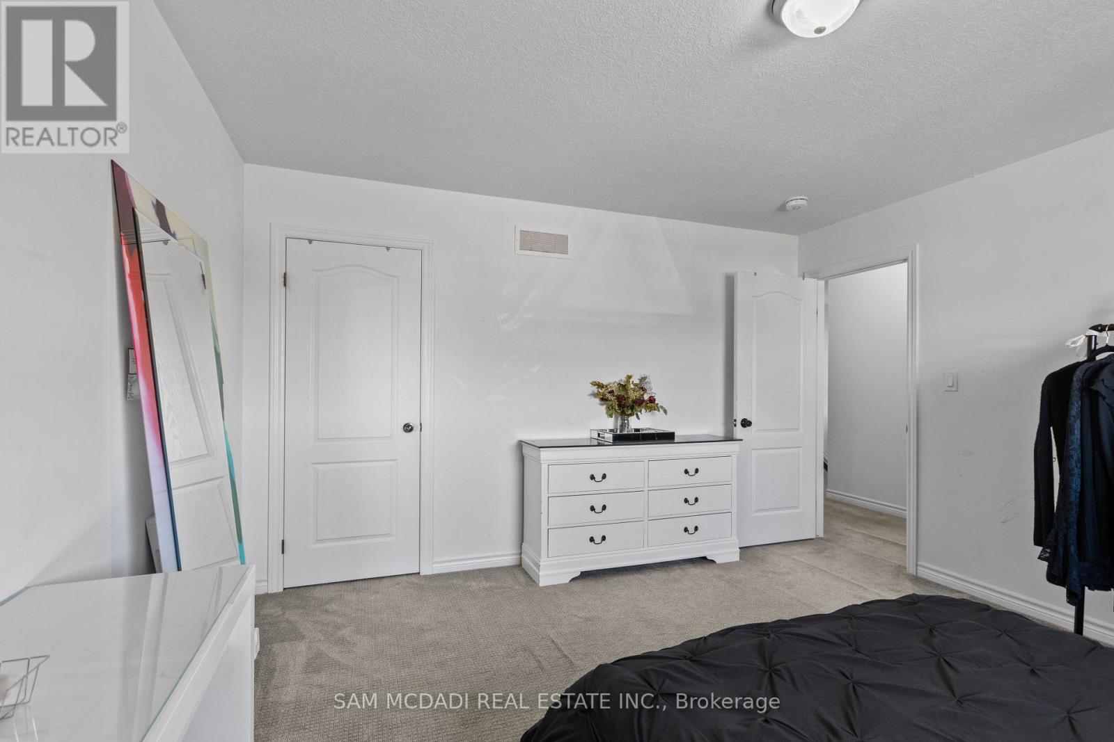 2743 Oriole Drive, London South, Ontario  N6M 1E7 - Photo 26 - X12850688