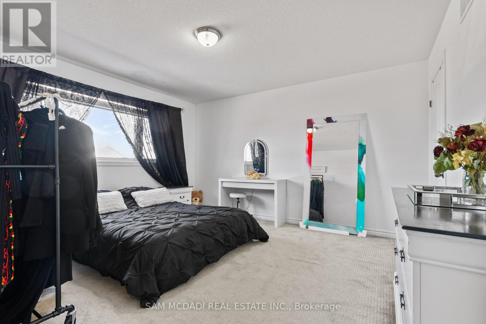 2743 Oriole Drive, London South, Ontario  N6M 1E7 - Photo 27 - X12850688