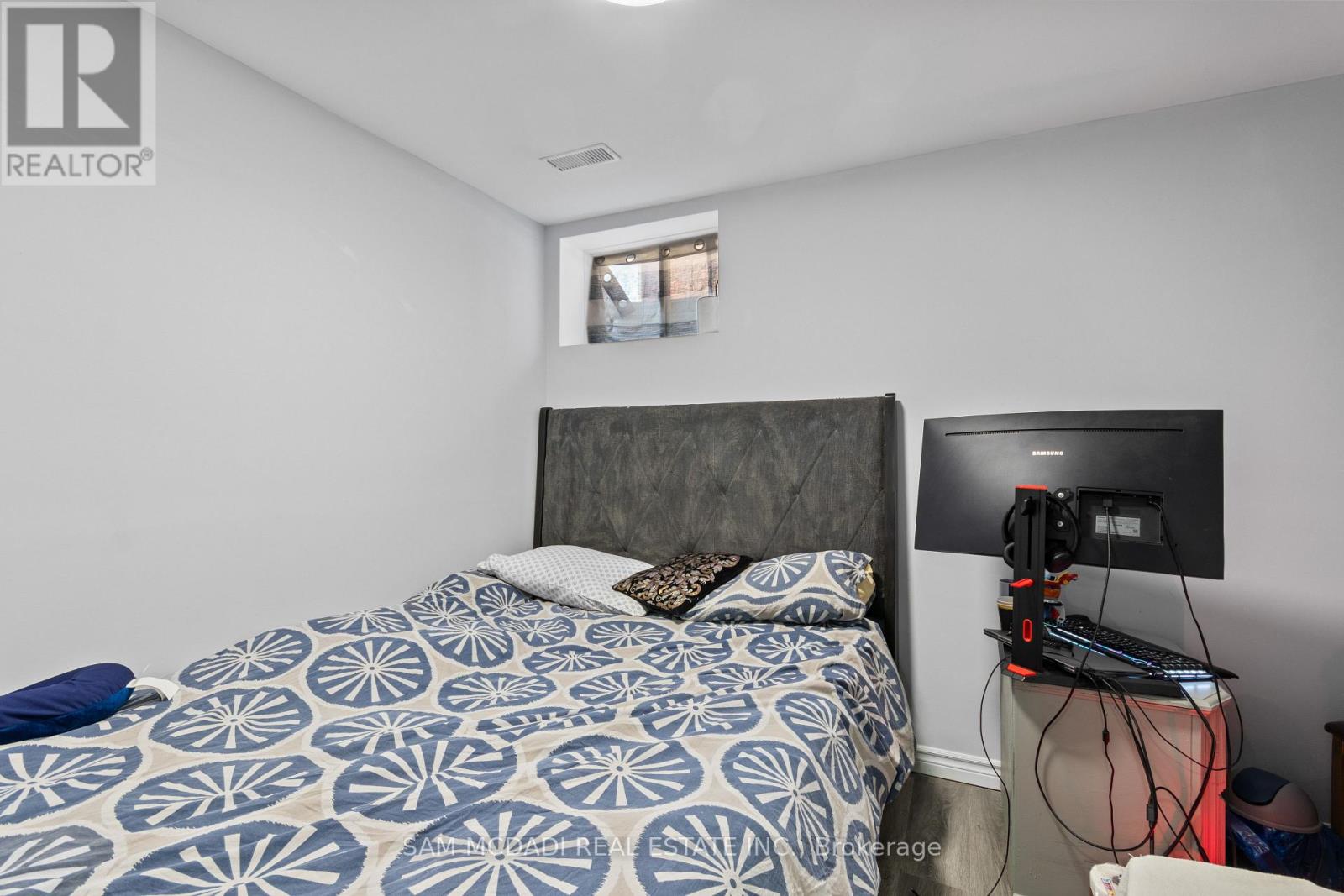 2743 Oriole Drive, London South, Ontario  N6M 1E7 - Photo 35 - X12850688